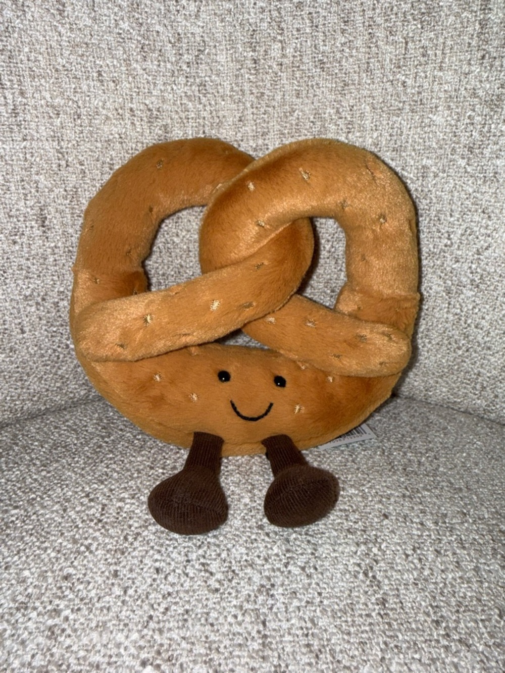 🥨 BNWT ‼️ Jellycat Amuseable Pretzel (dust bag included)